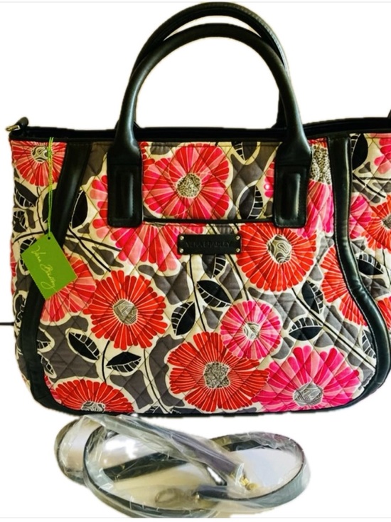 Vera Bradley Handbags - NWT!! Vera Bradley Large Trapeze Tote in Cheery Blossoms (RETIRED) BRAND NEW